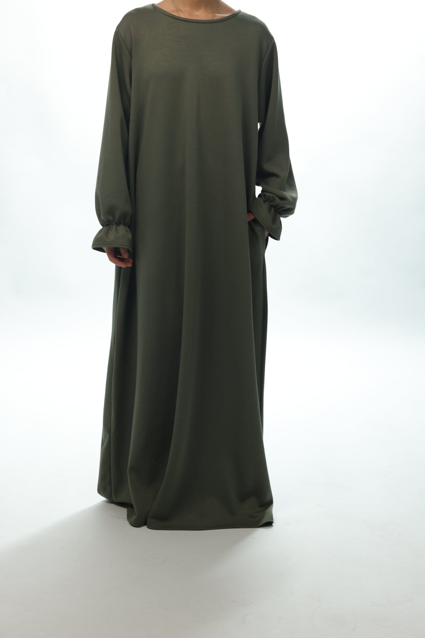 Abaya Nevin