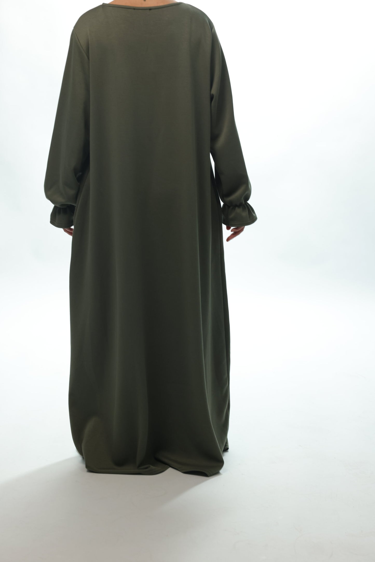 Abaya Nevin