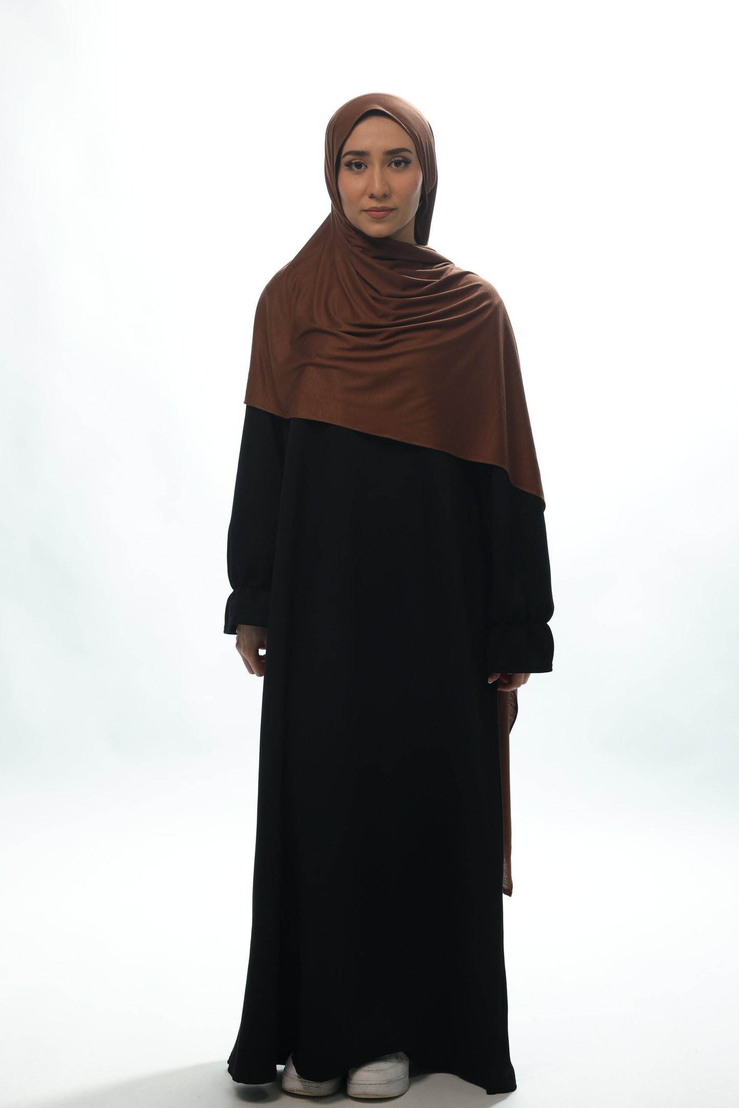 Abaya Nevin