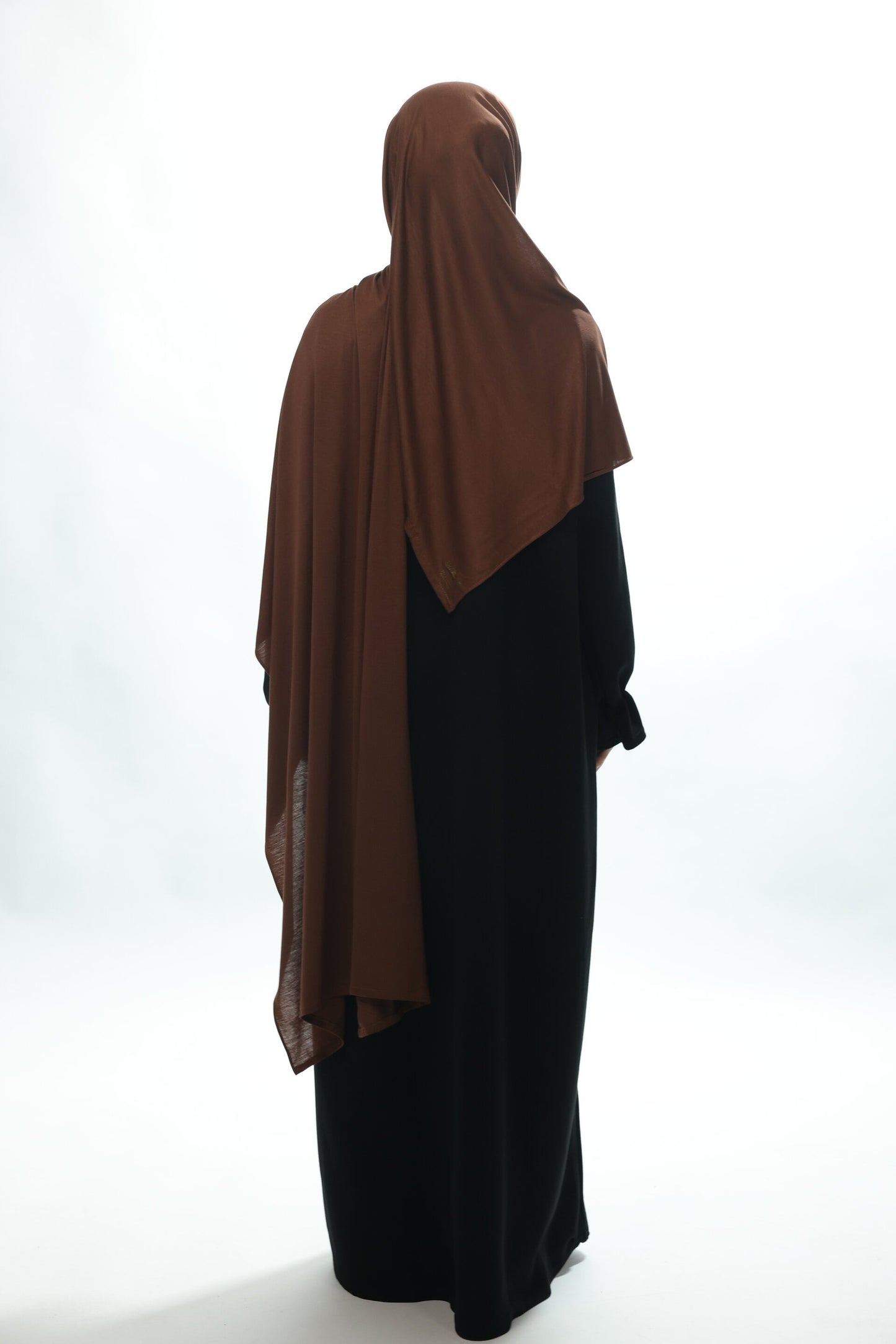 Abaya Nevin